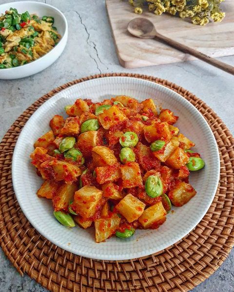 Kentang Goreng Sambal Balado